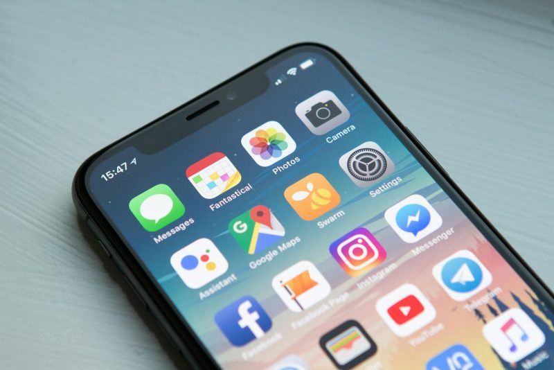 阶跃星辰发布AI智能体手机：全球大模型厂商率先落地新一代AI终端-修愚