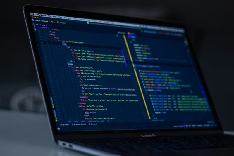 工信部发Claude Code后门风险提示：AI编程工具安全漏洞敲响行业警钟-修愚